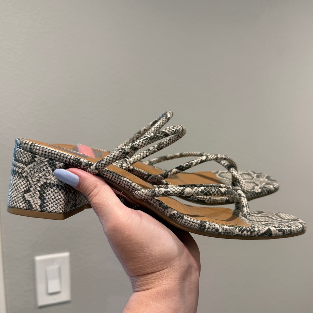 Dolce Vita Larkin Low Block Heel in Grey Snake Print